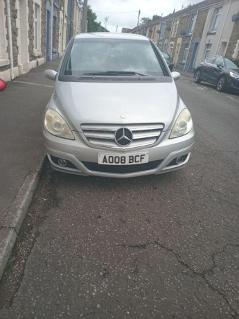 mercedes-b-180-cdi-se-big-0